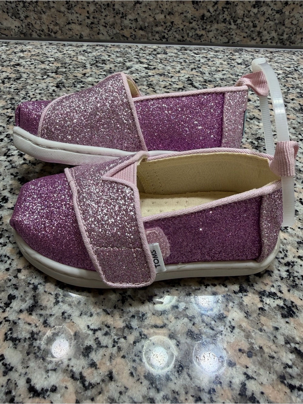 Toms Kids Glitter Slip-On Sneakers in Sparkling Purple Pink
